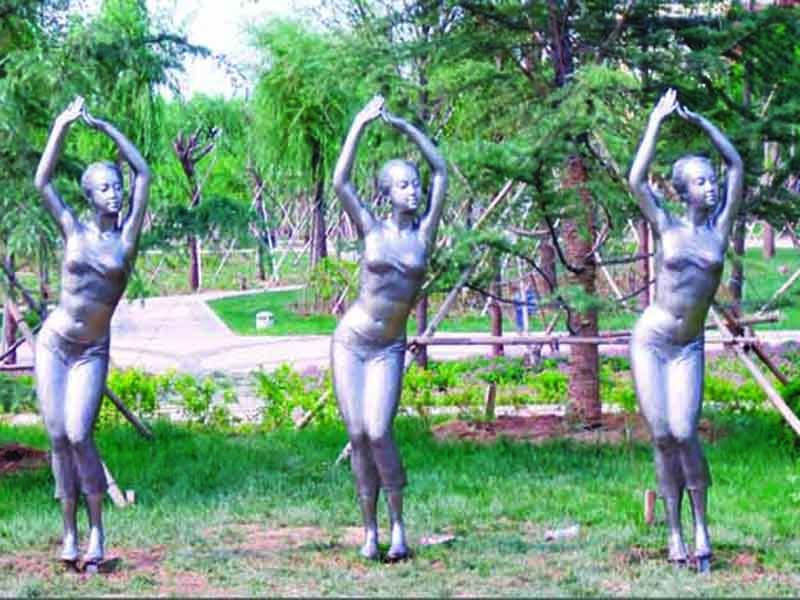 《健美》 高度：2