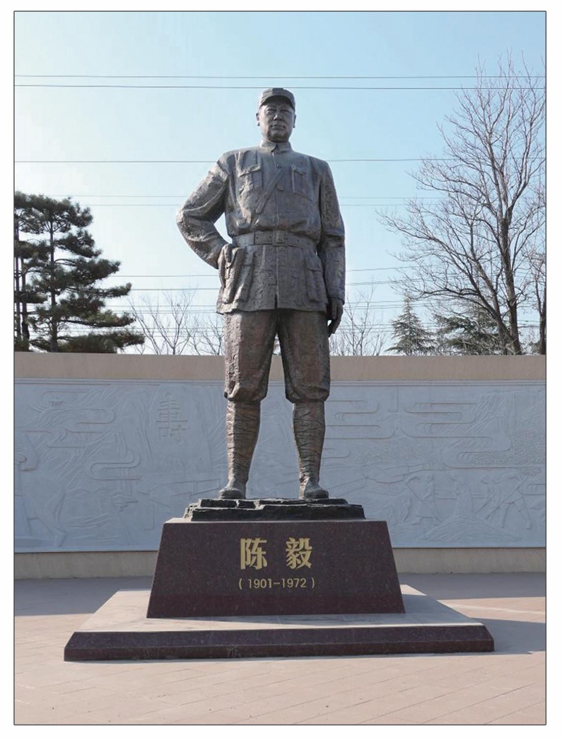 陳毅  傅紹相 左耀國(guó)  青銅  6m  青州(1)